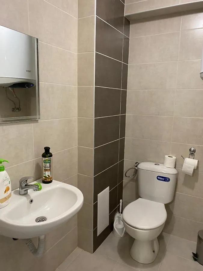 Brand New Cozy 1Br Flat With Ac & Free Street Parking Daire Filibe 0*,
