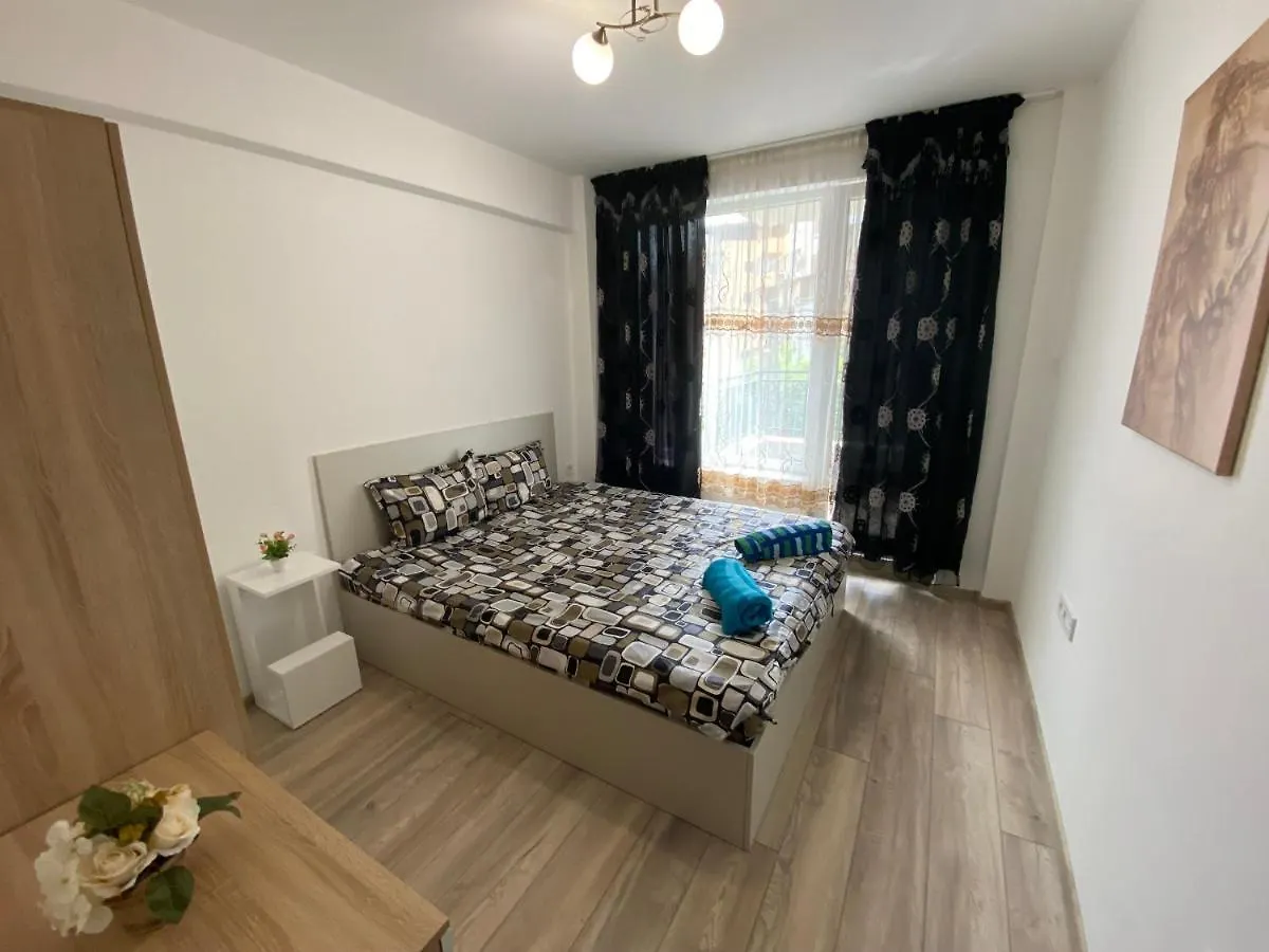 Brand New Cozy 1Br Flat With Ac & Free Street Parking Daire Filibe